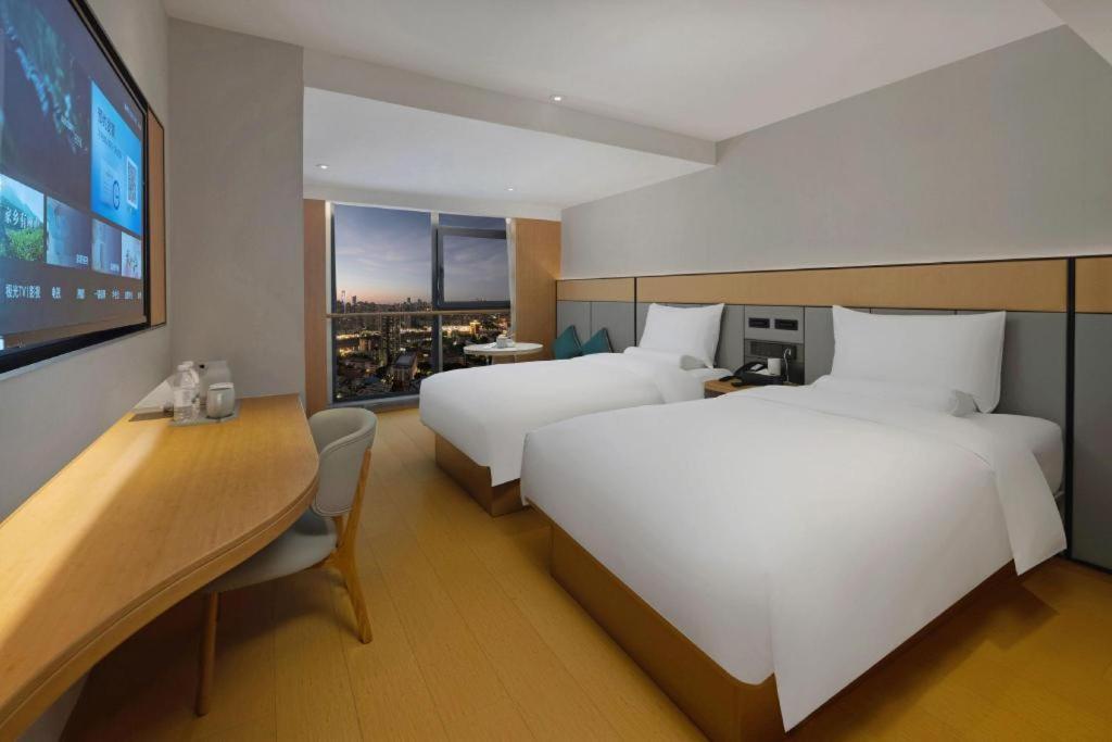 Ji Hotel Chongqing Shangqingsi Niujiaotuo Metro Station Чунцин Екстериор снимка